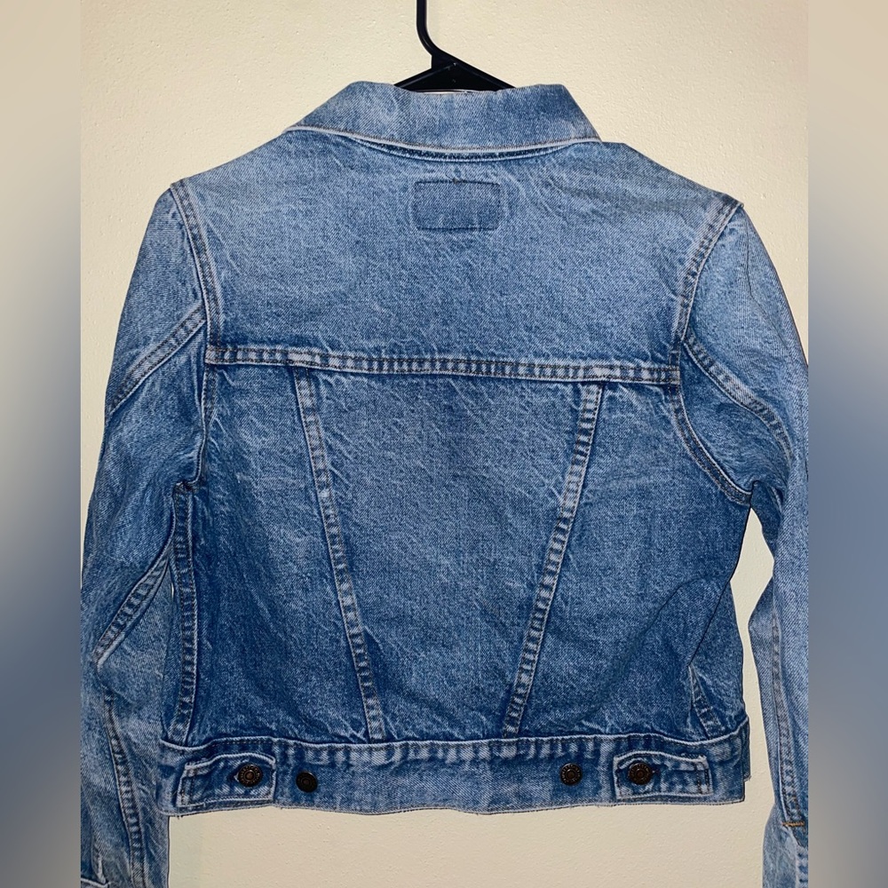 Levi's blue denim jacket - Picture 2 of 3